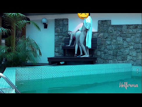 ❤️ Baas nodigt meid uit naar het zwembad, maar kon een hete niet weerstaan ❤️ Anal video at nl.japangaysex.ru ☑